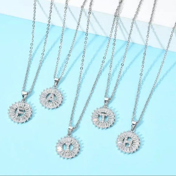 Silver Initial Crystal Pendant Necklace A-Z - Picture 2 of 7